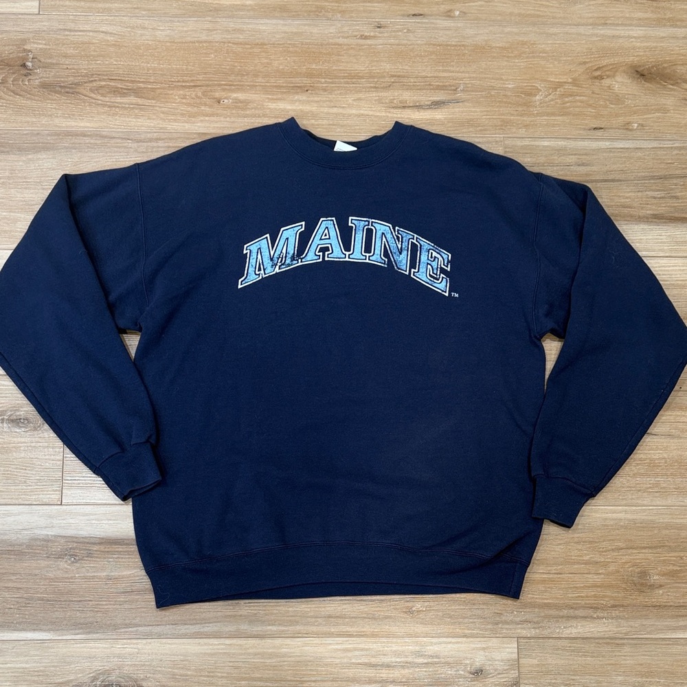 Vintage MAINE Classic Navy Crewneck Sweatshirt